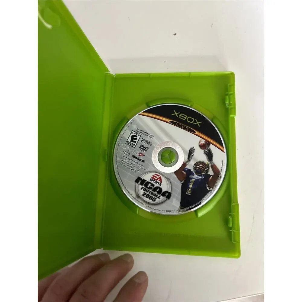 NCAA Football 2005 (Microsoft Xbox, 2004) Blockbuster !